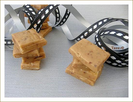 Tendres Caramels au pralin et éclats d'amande