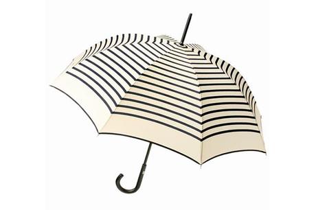 Post image for Le parapluie marinière Jean Paul Gaultier