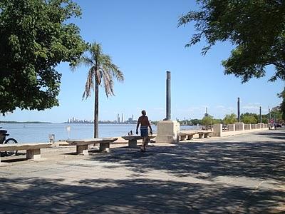 BORD DU RIO PARANA A ROSARIO