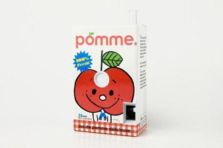 Une brique de jus de pomme qui flash