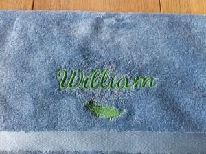 Broderie sur serviette éponge