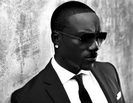 Akon ft. Ludacris – Drop Down