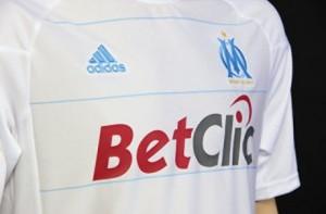 BetClic consolide la synergie entre salles de poker online françaises et football professionnel