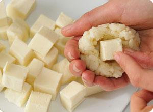 boulettes de riz à la mozzarella