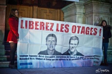 rassemblement-paris-otages-france3-09