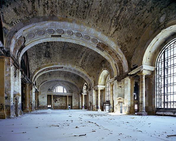 Waiting-hall--Michigan-Central-Station.jpeg