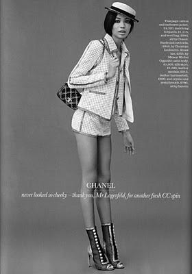 Chanel Iman dans le Elle UK (février 2011)