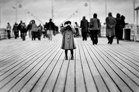 Une sélection de 50 photos en noir et blanc… | À Découvrir