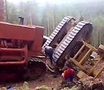 vidéo tracteur pose canalisation russie chenille pente