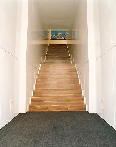 art-hoosta-mag-hotel-ace-seattle-escalier