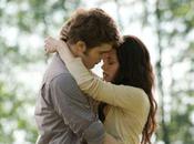 Kristen Stewart elle ''accidentellement'' embrassé Robert Pattinson