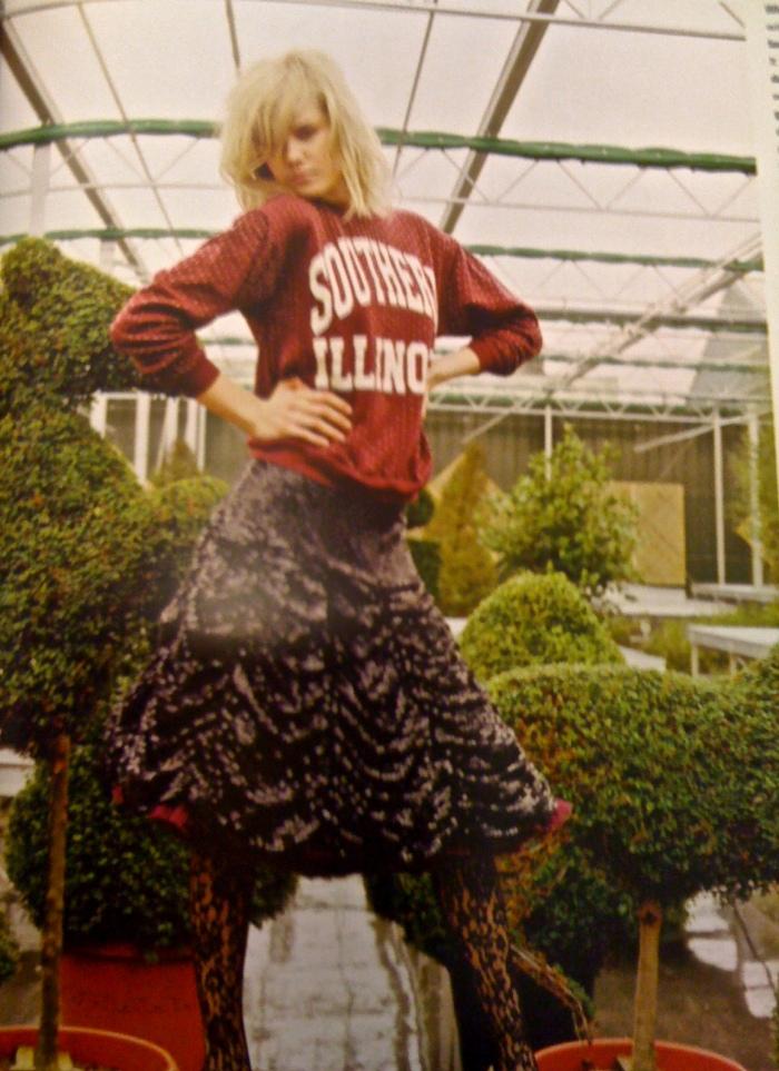 iPhone upload; l’encyclopédie de la mode