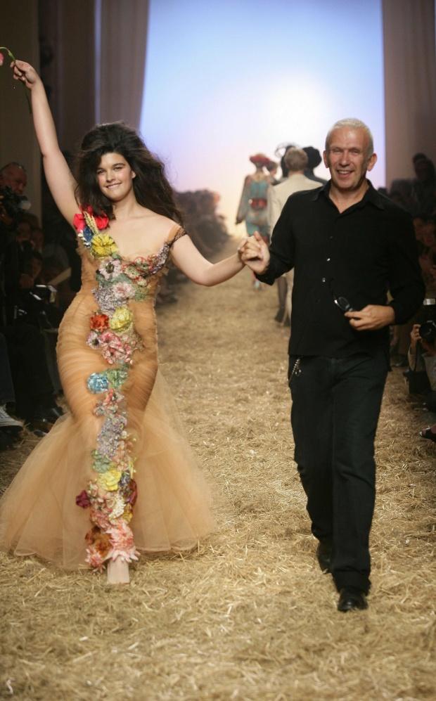 SIPA_00517405_000045