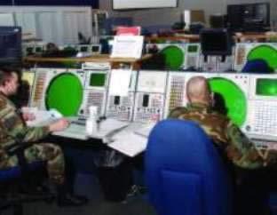 salle de contrôle radar