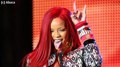 Rihanna ... Un record et une photo sexy en attendant le clip Fly avec Nicki Minaj
