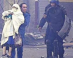 LA BOUTEFLICAILLE A LHEURE DES INTERPELLATIONS.