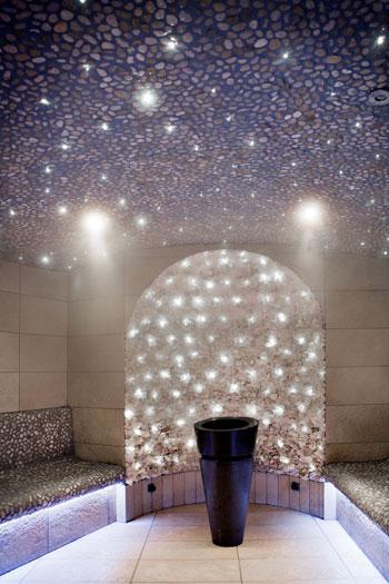 hoosta-magazine-hotel-coeur-du-vilage-la-clusaz-hammam