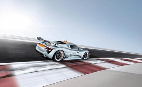 Image porsche 918 rsr 7 550x339   Porsche 918 RSR