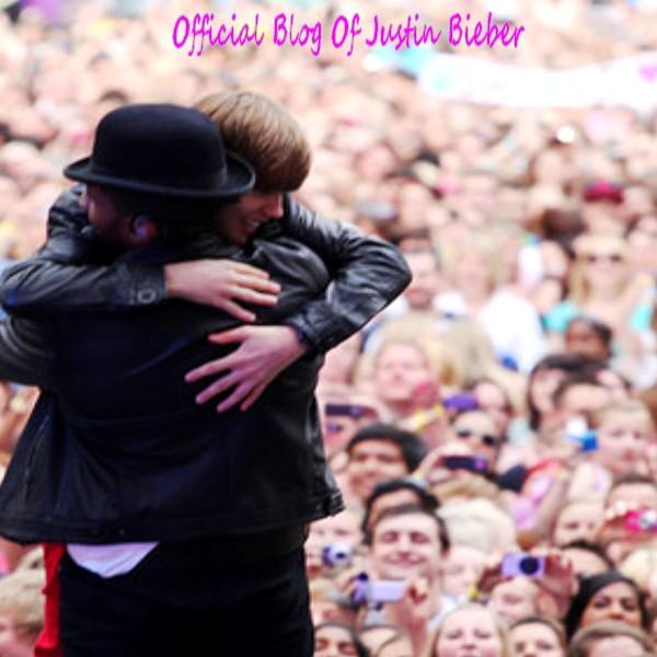 Justin Bieber : Usher sera toujours là pour lui !