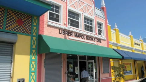 La façade de la librairie Mapou, à Little Haiti.