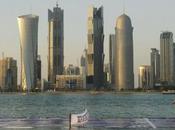 Court tennis flottant Doha, Qatar.