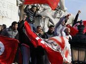 Avec peuple tunisien