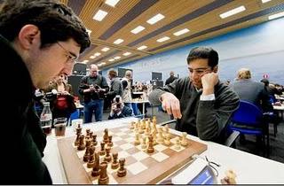 Echecs au Pays-Bas : Anand face à Kramnik