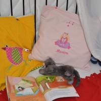Coussin poupee personnalise ( petit monstre)