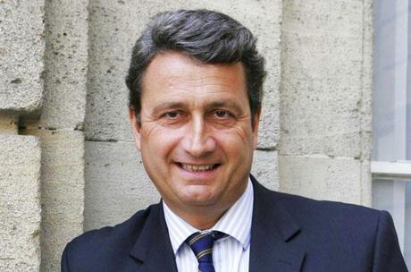 Bernard Carayon, député du Tarn et maire de Lavaur, à Paris en mai 2008.