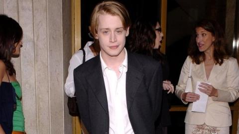 Macaulay Culkin ... il a été aperçu avec une star du porno