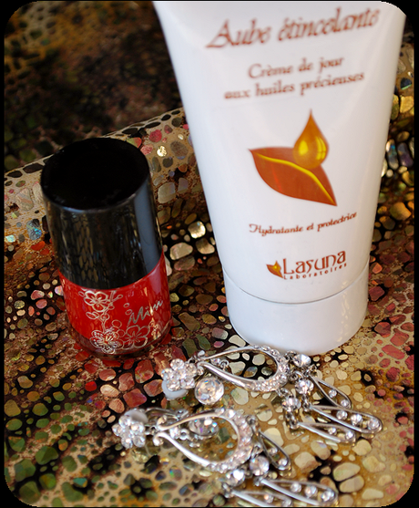 Nouveautés http://tartofraises.nailblogs.net/MATERIEL/janvNEW_4.png