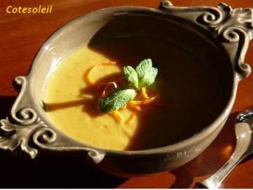 VELOUTE DE PATATES DOUCES, A LA POIRE & LAIT DE COCO