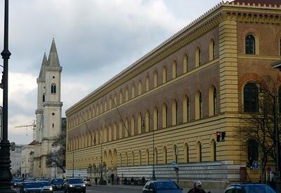 Histoire du livre et histoire de la langue: en revenant d’un séminaire