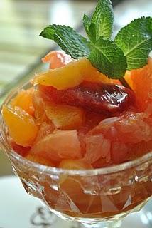 Salade d'agrumes au sirop de pain d'épices