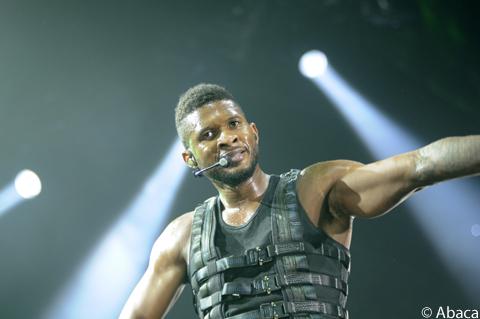 Usher était en concert à Paris-Bercy hier soir ... et Purefans News y était ... photos