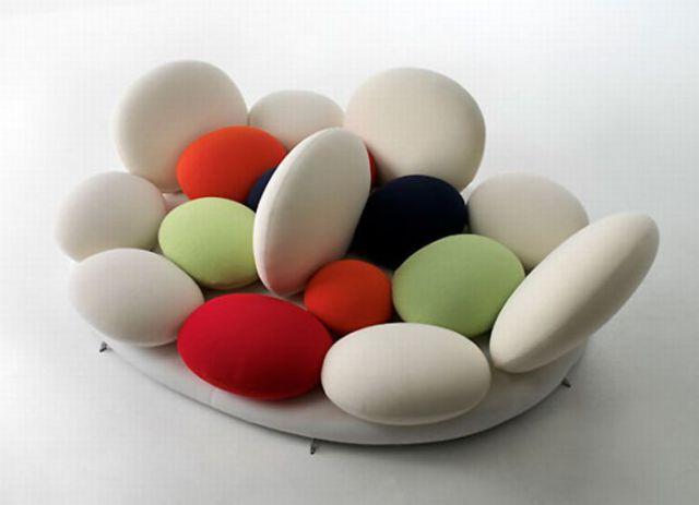 Fauteuils et coussins originaux