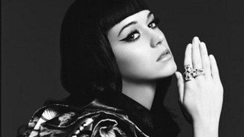Katy Perry ... La pochette de E.T, son nouveau single