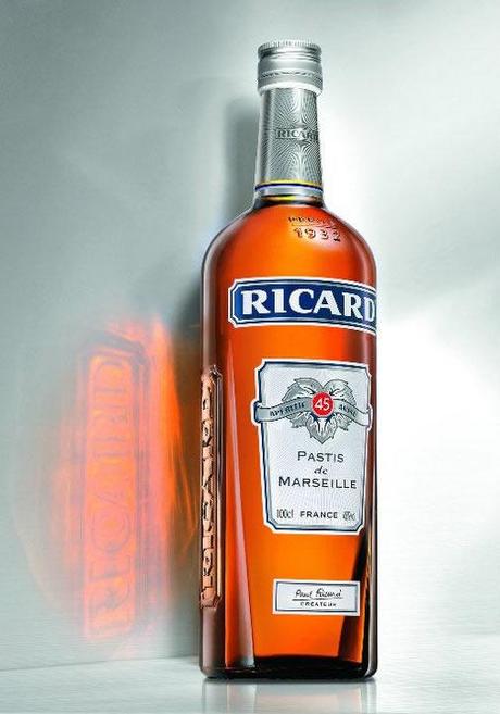Ricard change le design de sa bouteille !