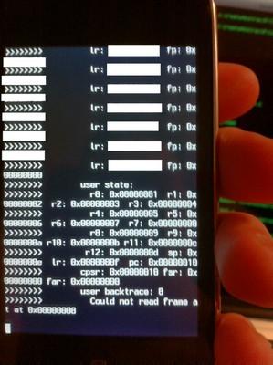 Une nouvelle faille trouvée par @pod2g pour un jailbreak Untethered :)