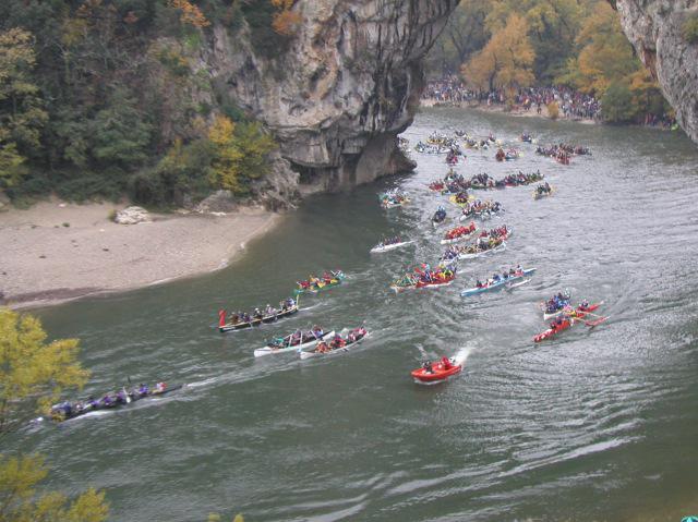 LA BONNE REPONSE / THE RIGHT ANSWER.