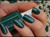 Essie Going incognito