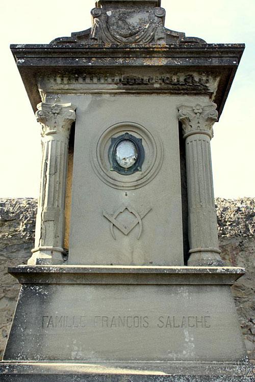 Le tombeau de François Salaché à Carcassonne (11)