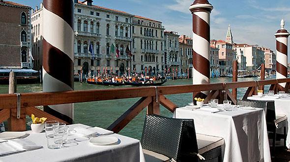 venice-luxury-hotel-centurion-palace-restaurant-terrace