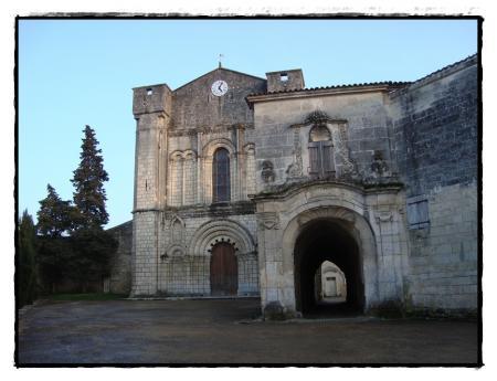 29 janvier 2011, l'abbaye et levillage de Bassac