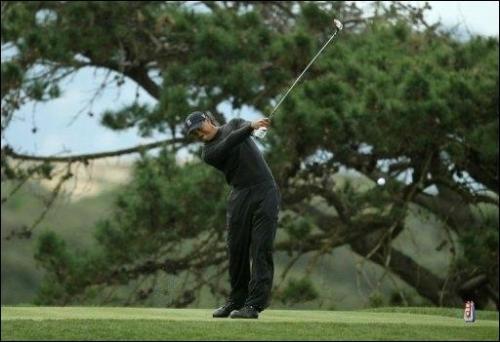 Golf-Tiger-Woods-demarre-la-saison-sans-eclat_reference.jpg