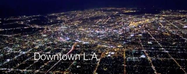 Video Vol de nuit au dessus de Los Angeles Atterrissage à laéroport Los Angeles LAX