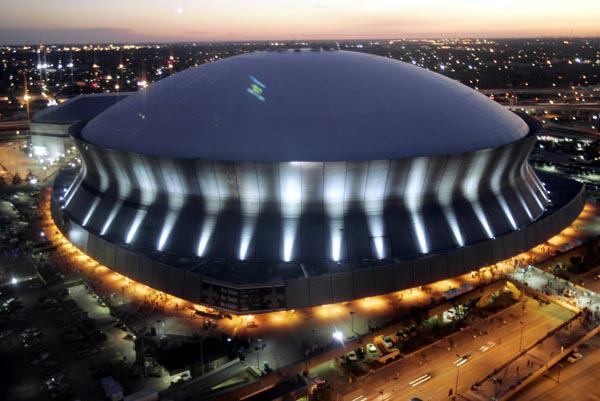 La NFLPA honore le Superdome.