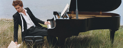 [OFFICIEL] Renesmee's Lullaby sera joué par Robert Pattinson