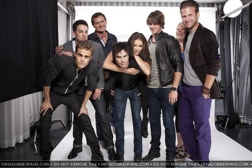 The Vampire Diaries: Nouveau outtakes de la distribution du Comic Con 2010