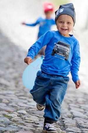 T-shirt 4x4 - Pour les petits garçons fans de voitures t_shirt_voiture_garcon_enfant_nova_star